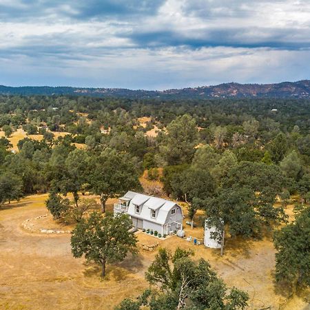 Mariposa Home Furnished Patio And Sierra Mtn Views Exterior photo