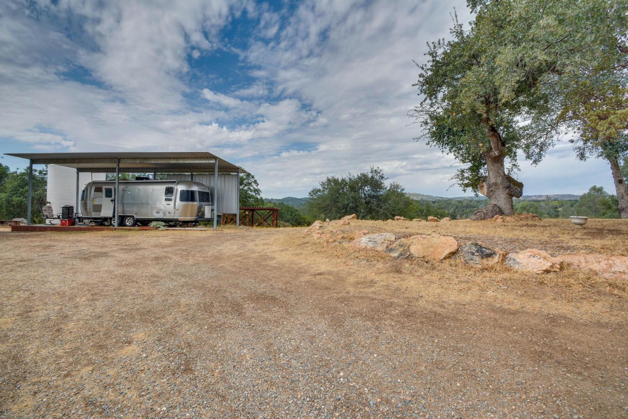 Mariposa Home Furnished Patio And Sierra Mtn Views Exterior photo